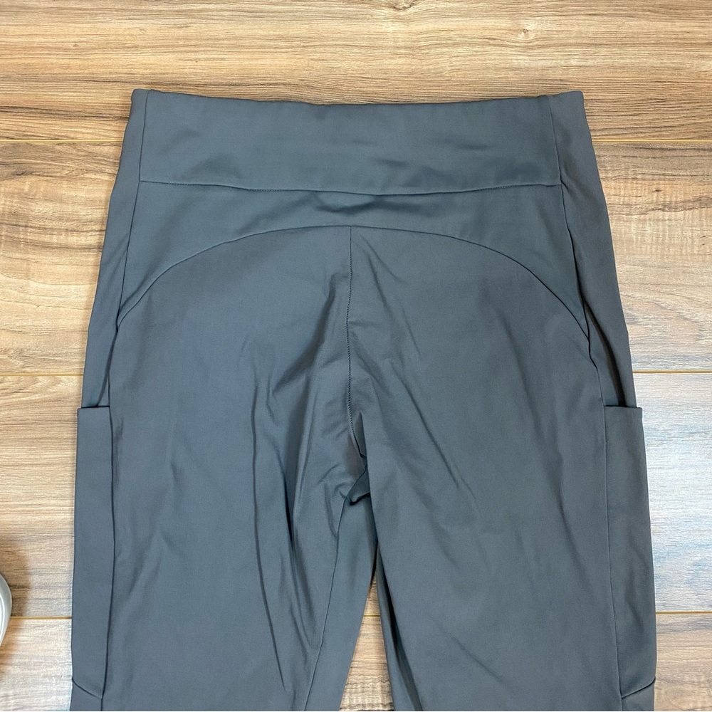 Athleta Tapered Leg Pant Women's 10 Color Gray - Picture 10 of 10